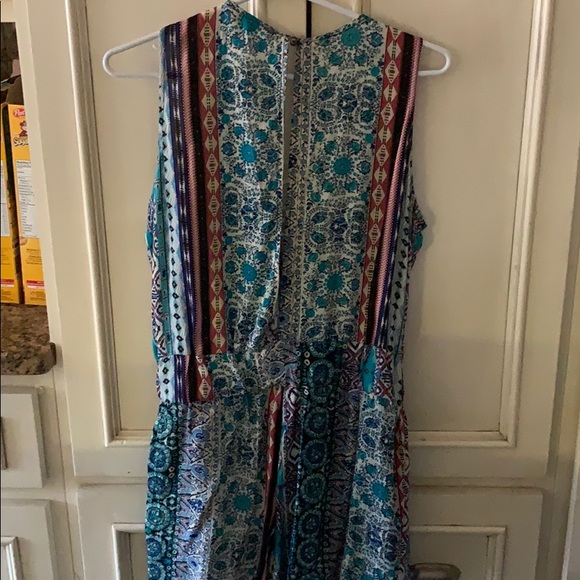 Romper - Picture 3 of 4